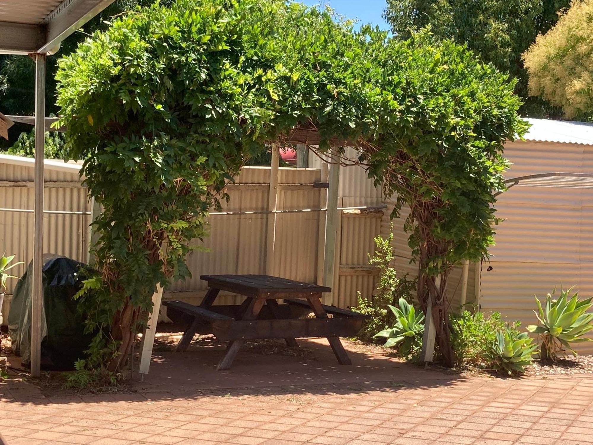 Maeville Cottage Broken Hill Eksteriør bilde